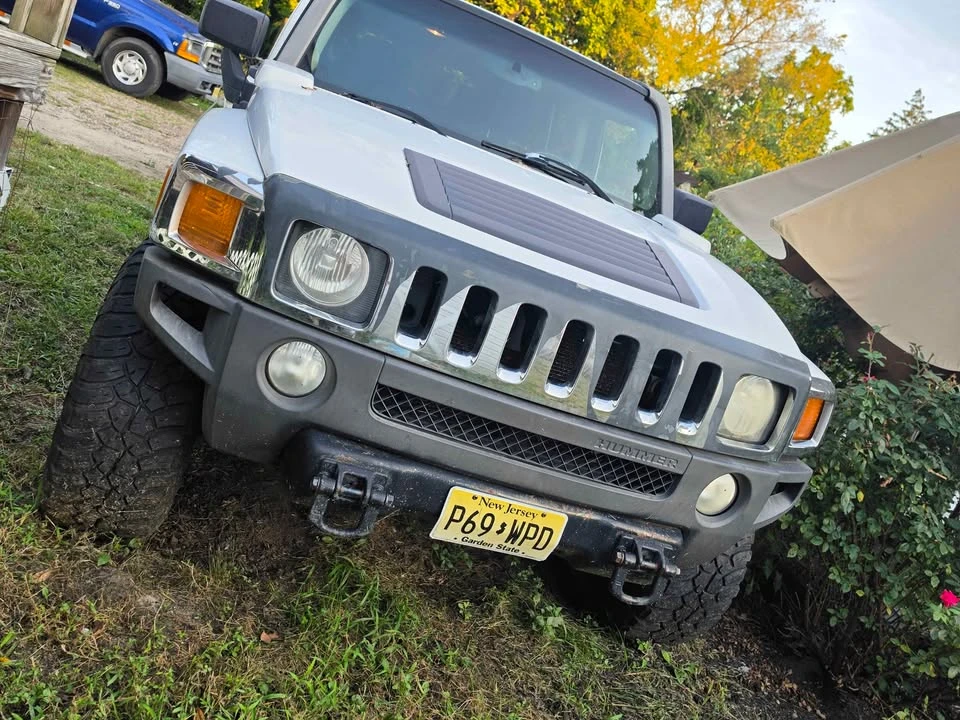 2008 GMC Hummer EV - Image 2 of 9
