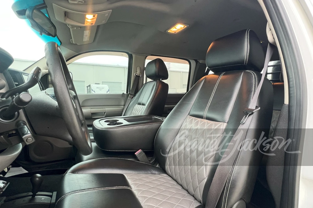 2008 GMC Sierra Heavy Duty 3rd Gen - Image 2 of 26