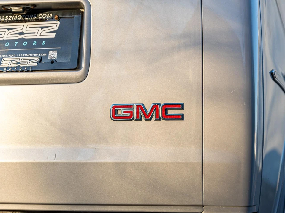2008 GMC Savana - Image 13 of 31