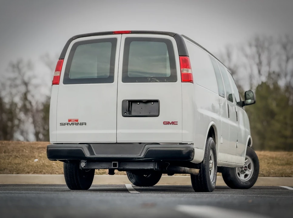2008 GMC Savana - Image 7 of 21