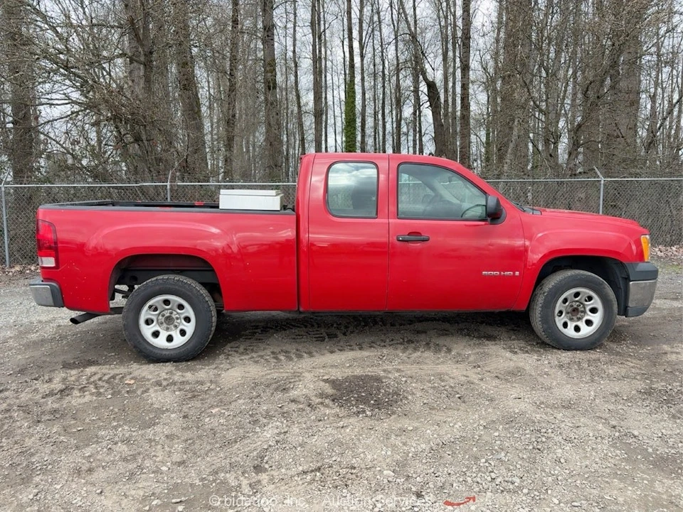 2008 GMC Sierra 2nd Gen - Image 6 of 12