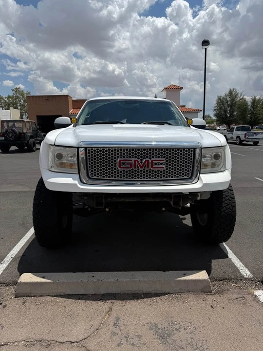 2008 GMC Sierra 3rd Gen - Image 5 of 7