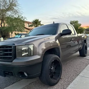 2008 GMC Sierra 1500 Extended Cab SLE Pickup 4D 6 1/2 ft