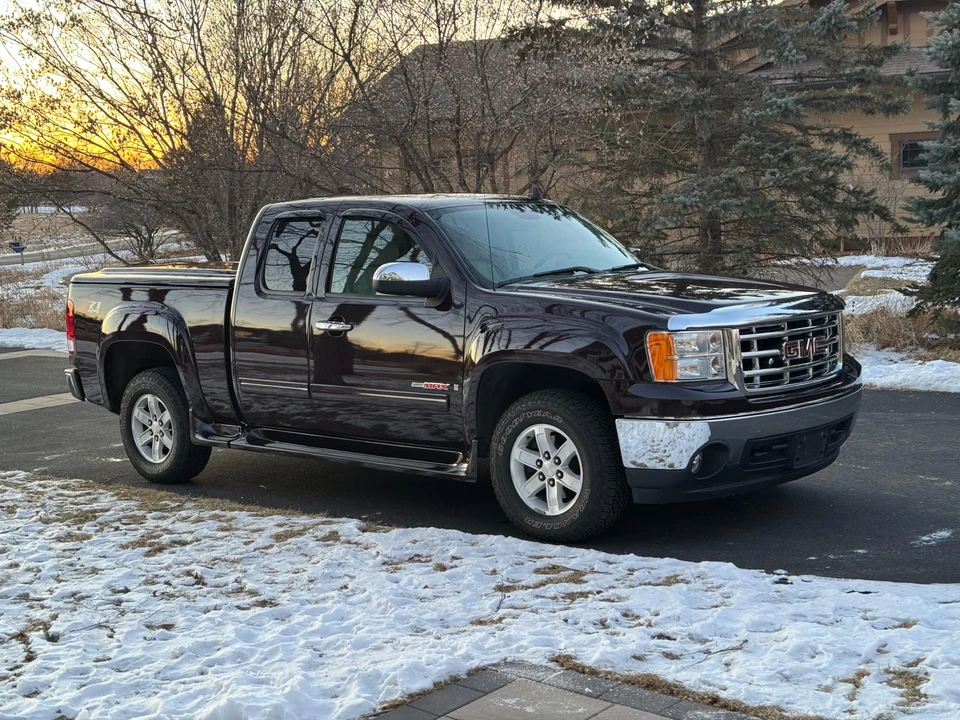 2008 GMC Sierra 3rd Gen - Image 11 of 31
