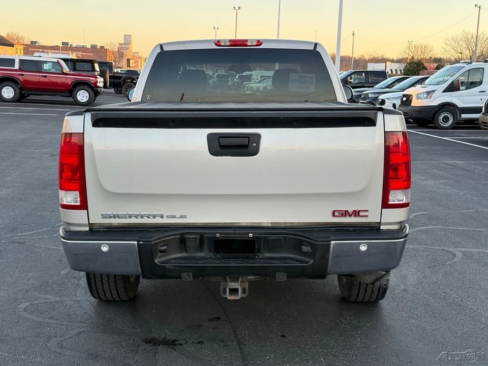 2008 GMC Sierra 3rd Gen - Image 4 of 12