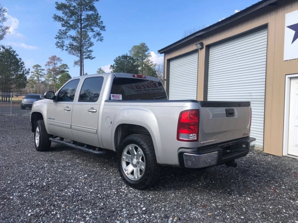 2008 GMC Sierra 3rd Gen - Image 4 of 17