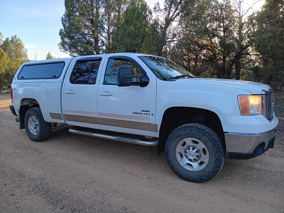 2008 GMC Sierra Heavy Duty 3rd Gen - Image 3 of 21