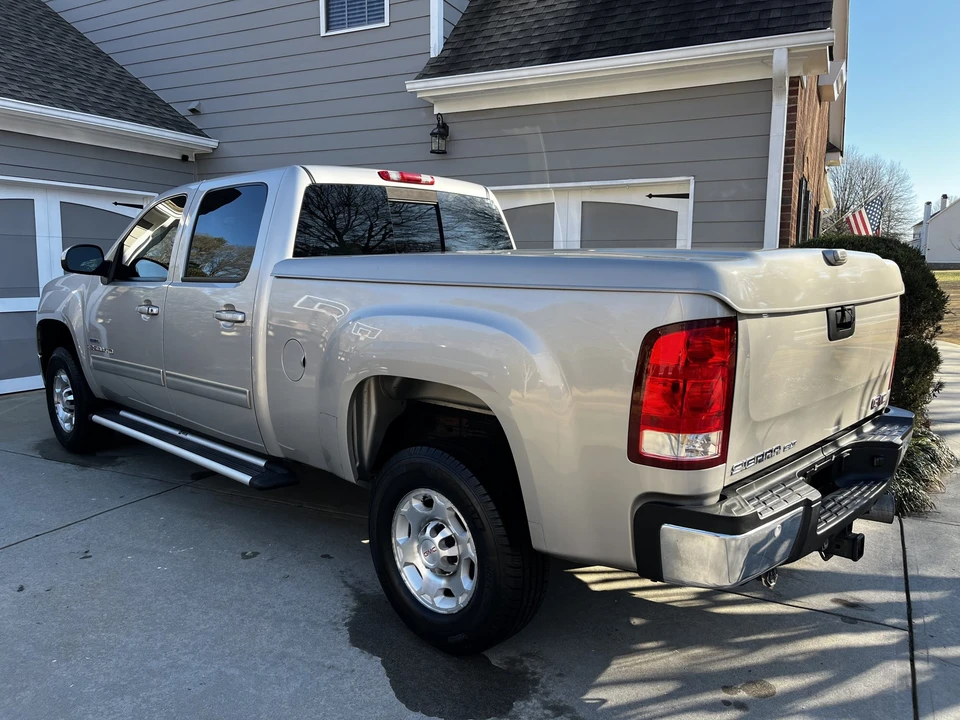 2008 GMC Sierra Heavy Duty 2nd Gen - Image 5 of 31