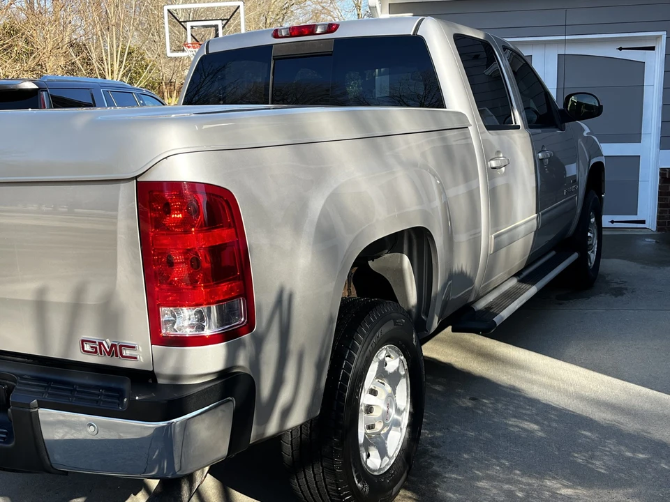2008 GMC Sierra Heavy Duty 2nd Gen - Image 15 of 31