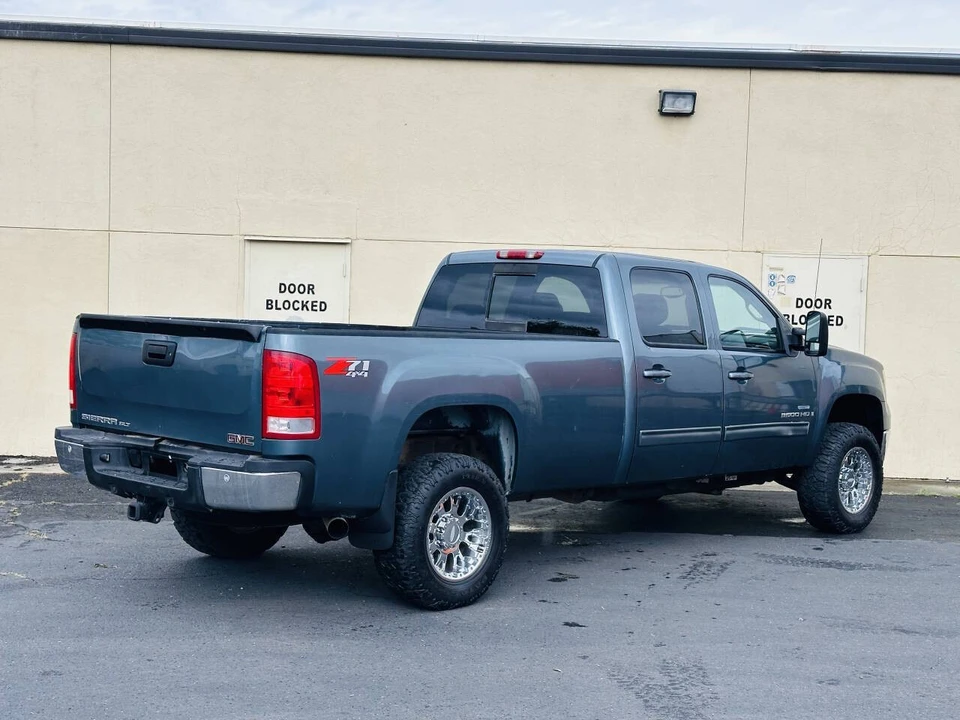2008 GMC Sierra Heavy Duty 3rd Gen - Image 6 of 17