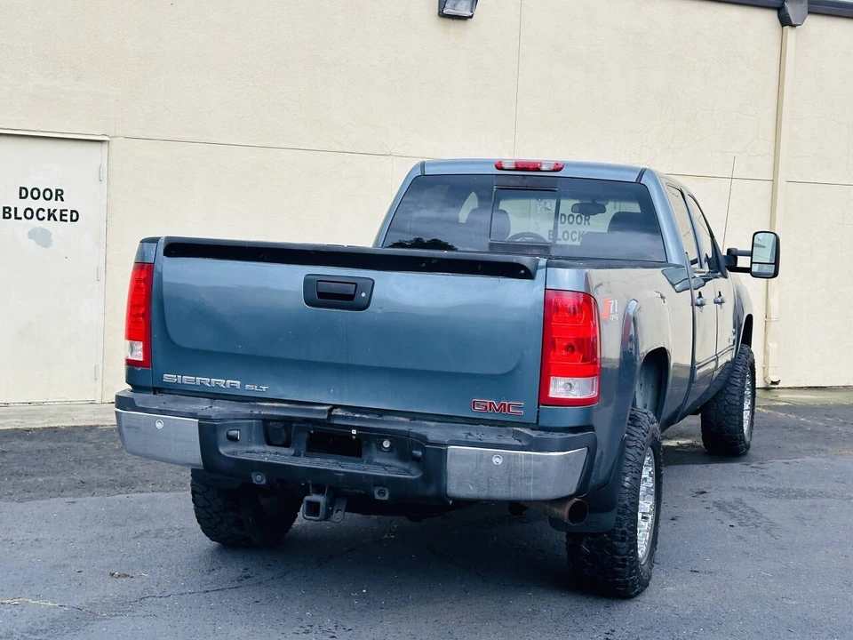 2008 GMC Sierra Heavy Duty 3rd Gen - Image 5 of 17