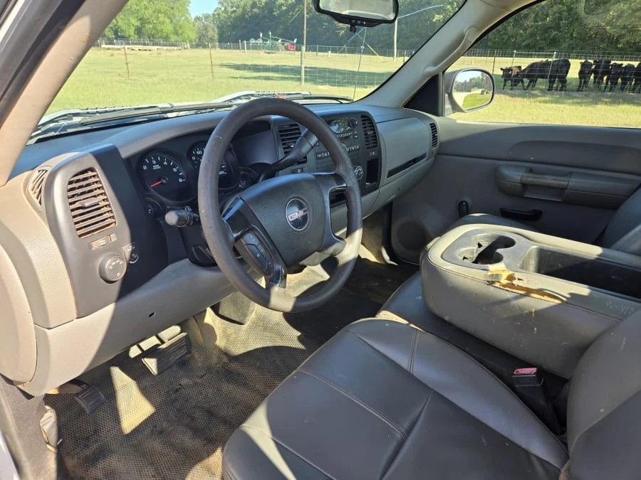 2008 GMC Sierra 3rd Gen - Image 7 of 10