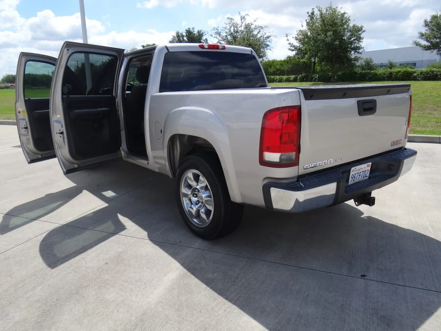 2008 GMC Sierra 3rd Gen - Image 5 of 11
