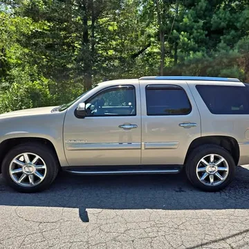 2008 GMC Yukon Denali AWD