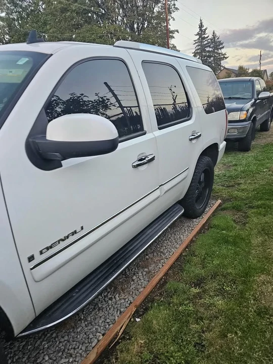 2008 GMC Yukon 3rd Gen - Image 2 of 6