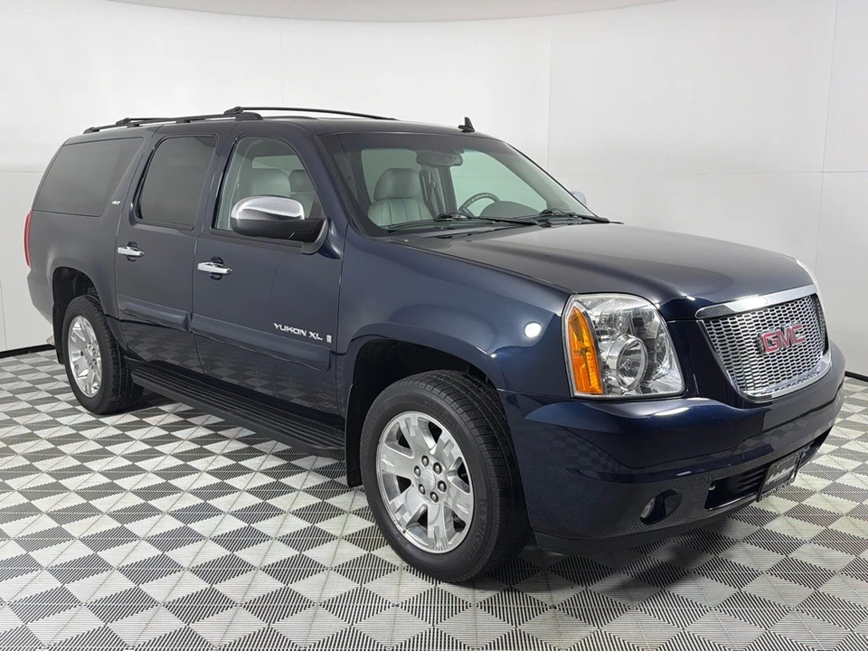 2008 GMC Yukon 3rd Gen - Image 3 of 12