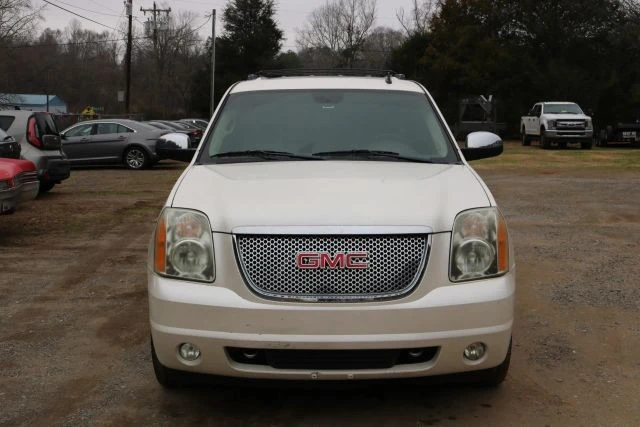 2008 GMC Yukon 3rd Gen - Image 8 of 17