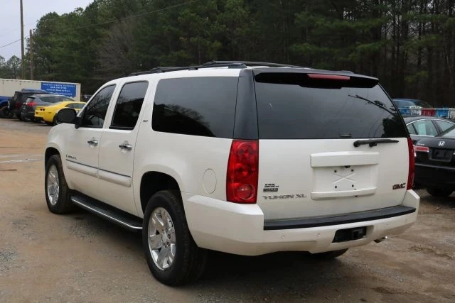 2008 GMC Yukon 3rd Gen - Image 3 of 17