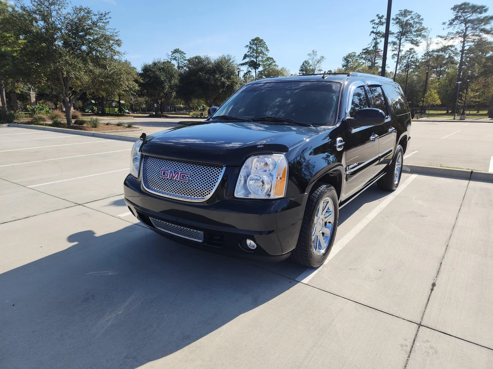 2008 GMC Yukon 3rd Gen - Image 7 of 31