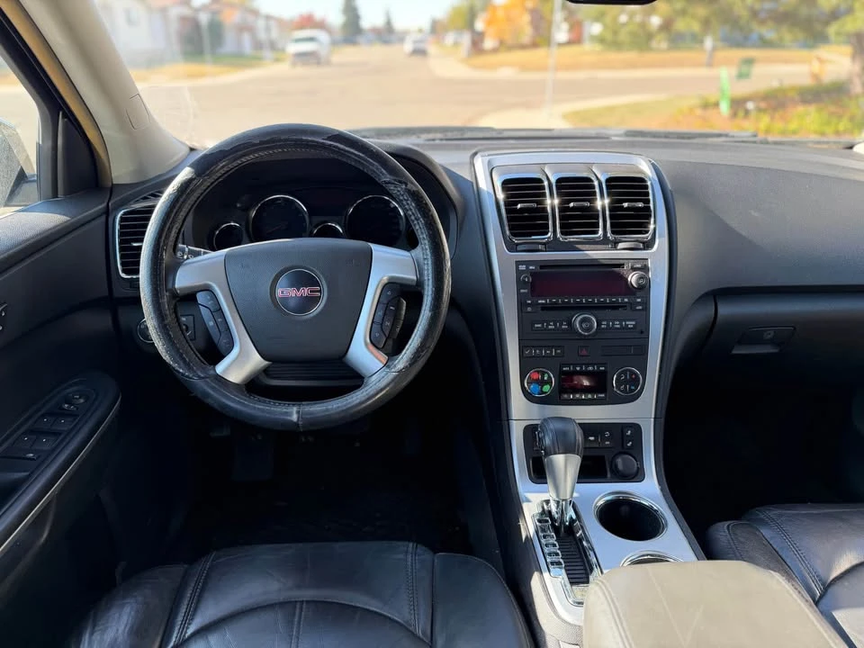 2008 GMC Acadia - Image 8 of 13