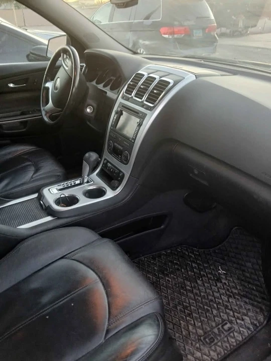 2008 GMC Acadia - Image 3 of 3