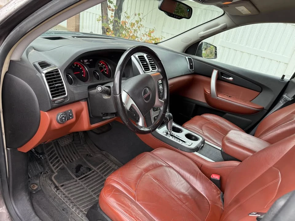 2008 GMC Acadia - Image 3 of 12