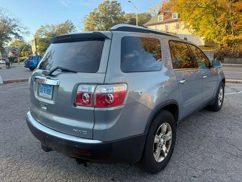 2008 GMC Acadia - Image 7 of 18