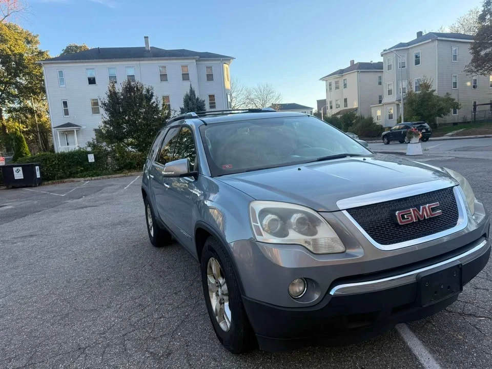 2008 GMC Acadia - Image 11 of 18