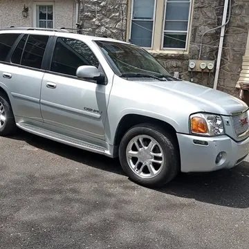 2008 GMC Envoy Denali