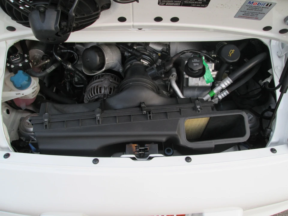 2008 Porsche 997 GT3 - Image 15 of 18