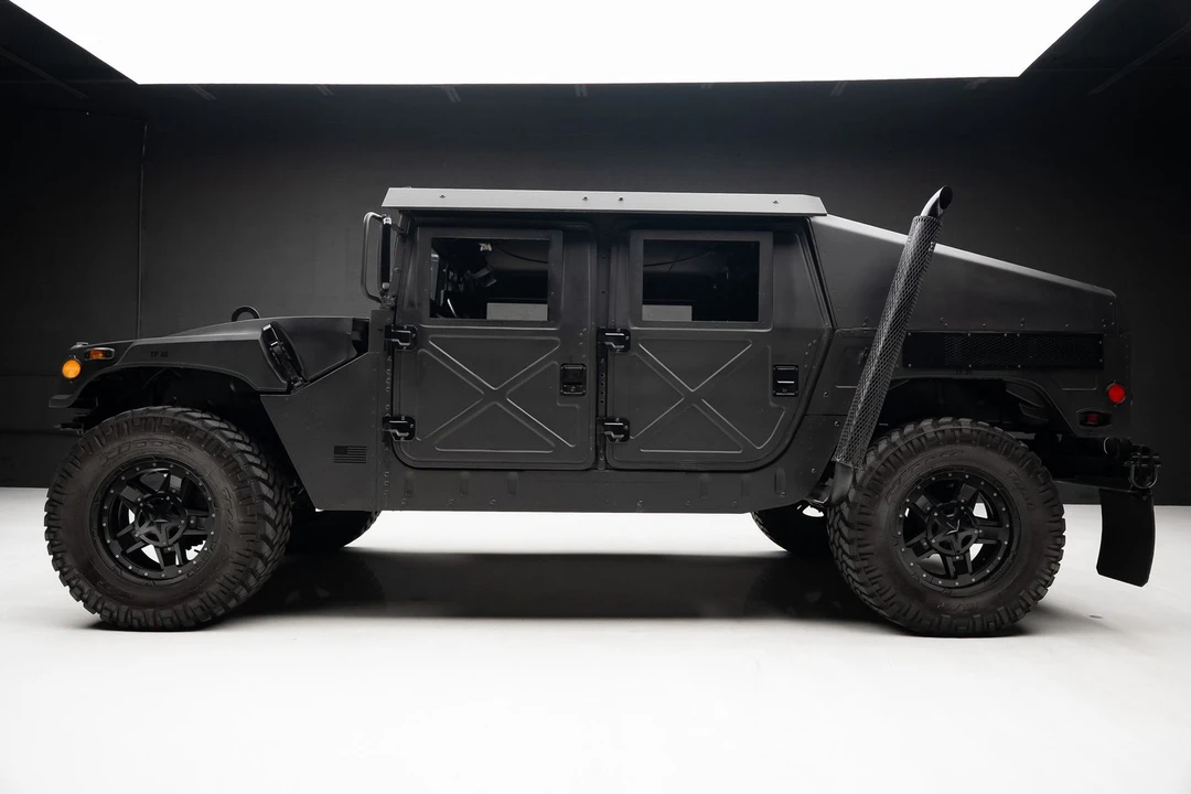 2008 AM General Hummer - Image 20 of 21