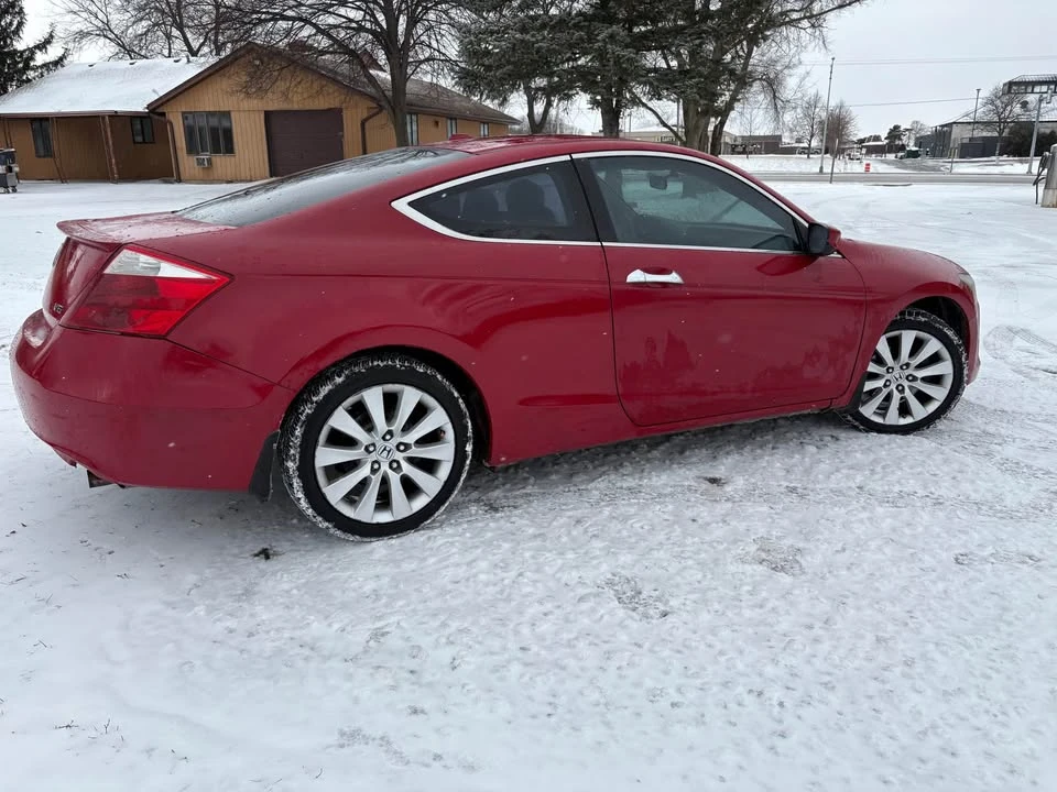 2008 Honda Accord 8th Gen - Image 3 of 9