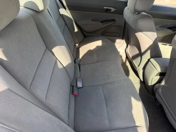 2008 Honda Civic 8th Gen - Image 7 of 15