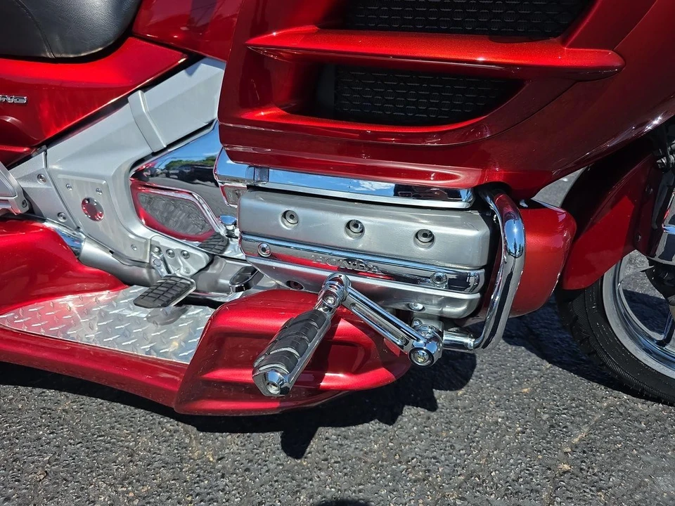 2008 Honda Gold Wing - Image 13 of 31
