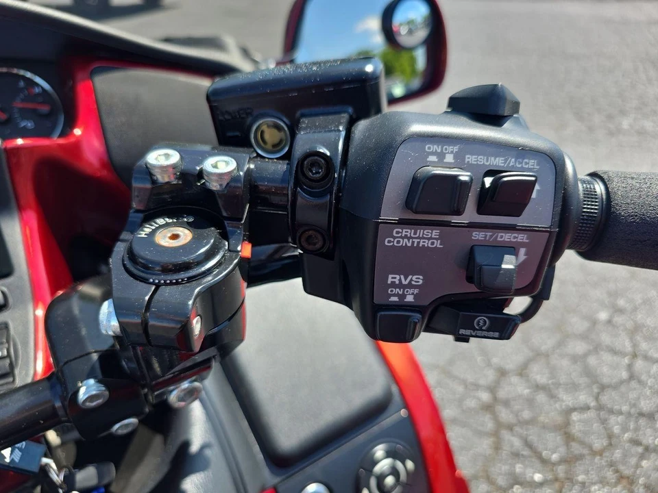 2008 Honda Gold Wing - Image 22 of 31
