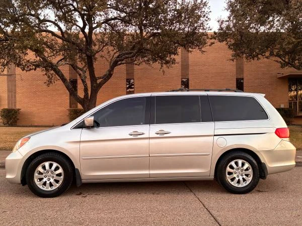 2008 Honda Odyssey - Image 2 of 17