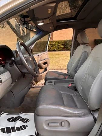 2008 Honda Odyssey - Image 13 of 17
