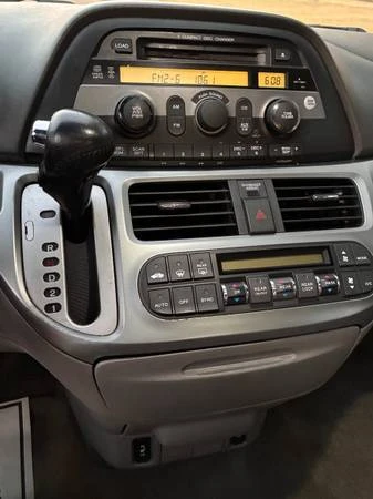 2008 Honda Odyssey - Image 17 of 17