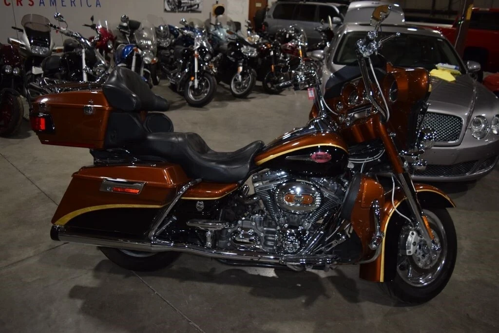 2008 Harley-Davidson CVO - Image 2 of 12