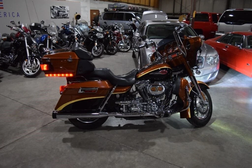 2008 Harley-Davidson CVO - Image 15 of 15