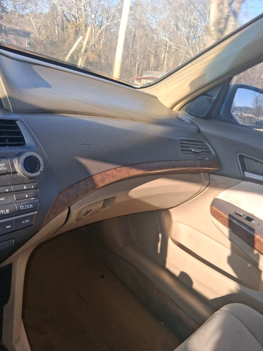 2008 Honda Accord 8th Gen - Image 4 of 11