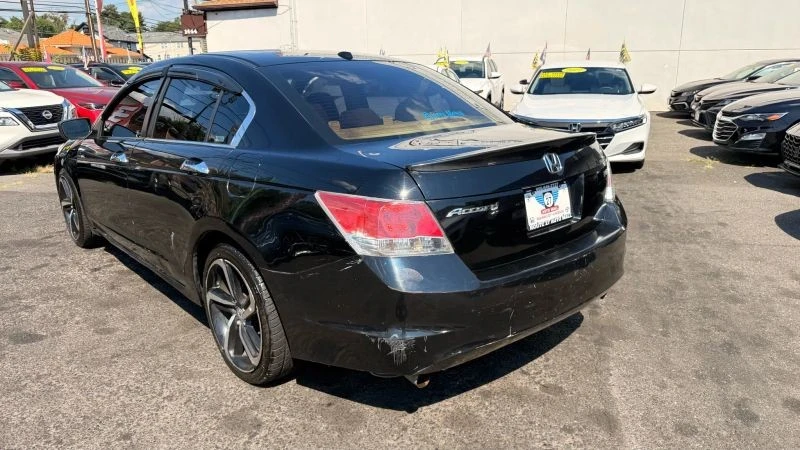 2008 Honda Accord 8th Gen - Image 5 of 12