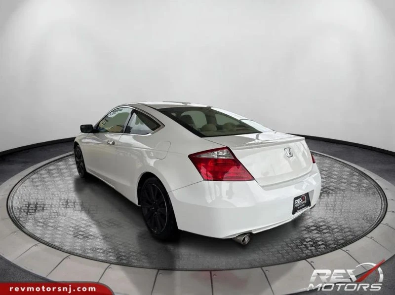 2008 Honda Accord 8th Gen - Image 3 of 12