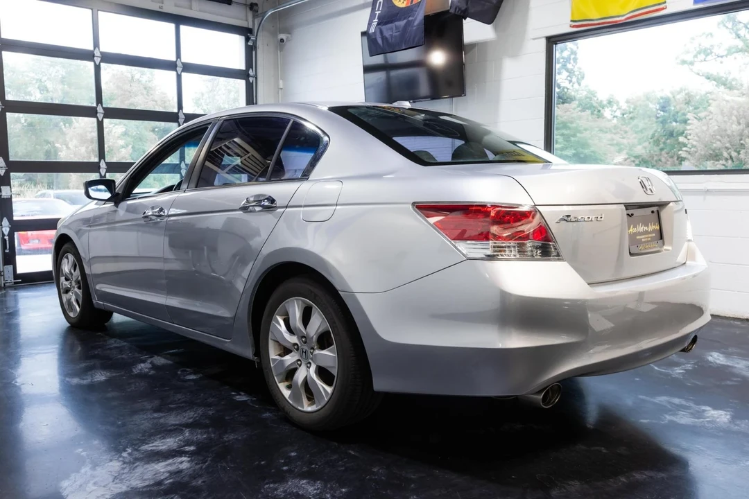 2008 Honda Accord 8th Gen - Image 9 of 21