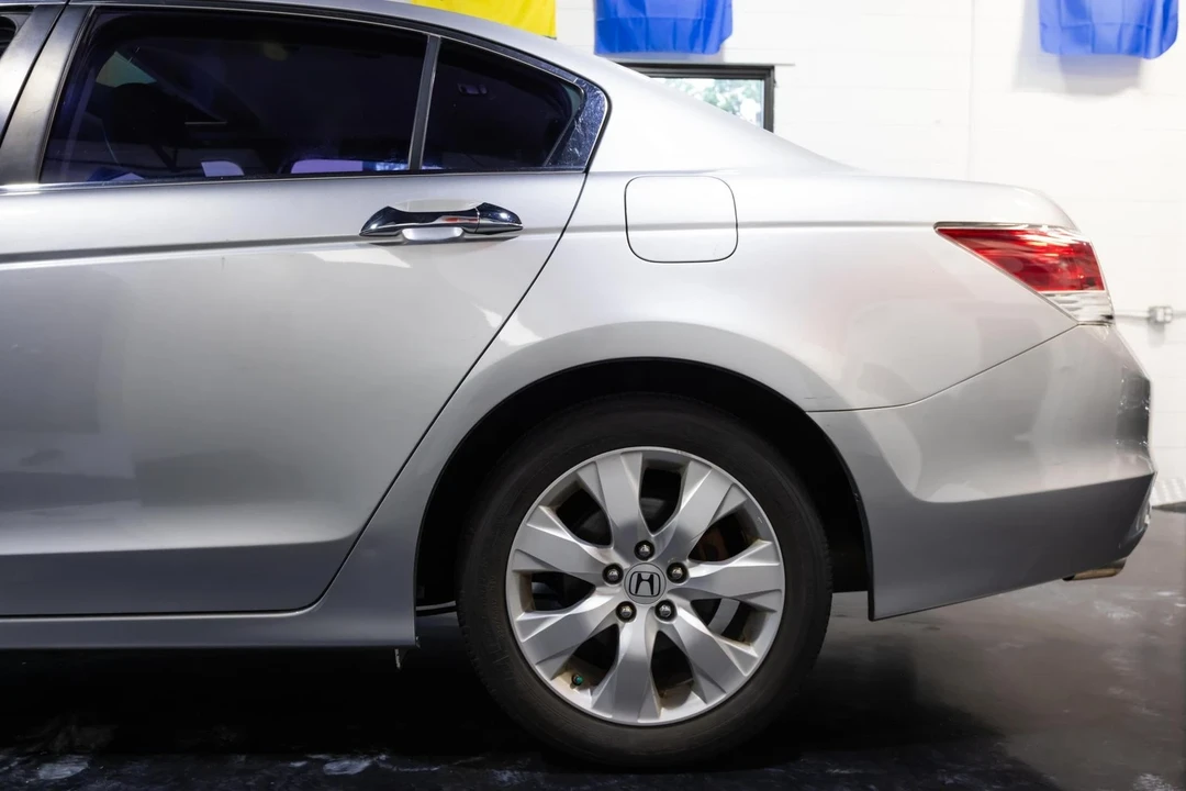 2008 Honda Accord 8th Gen - Image 7 of 21