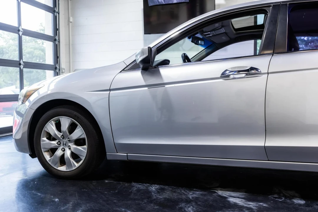 2008 Honda Accord 8th Gen - Image 3 of 21