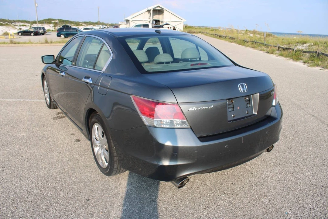 2008 Honda Accord 8th Gen - Image 8 of 21