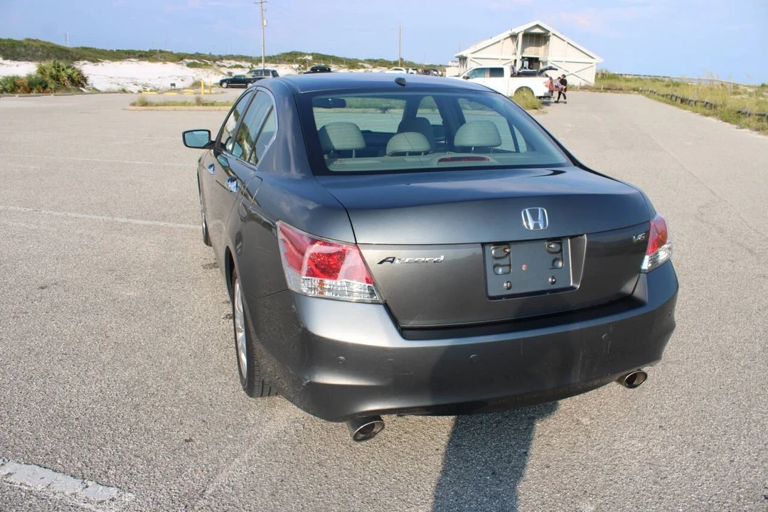 2008 Honda Accord 8th Gen - Image 10 of 21