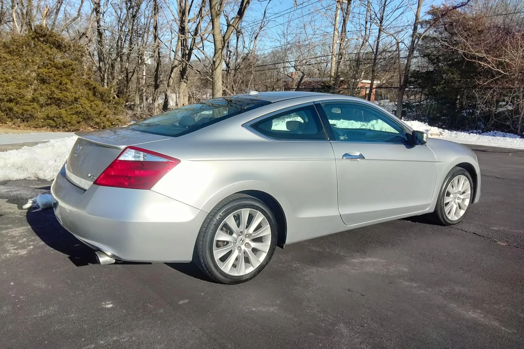 2008 Honda Accord 8th Gen - Image 10 of 31