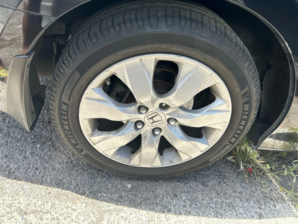 2008 Honda Accord 8th Gen - Image 4 of 14